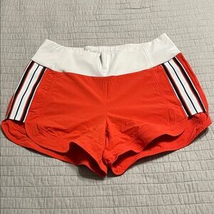 Athleta Ascender Size 6 Athletic Shorts Wide Waistband Side Stripes Activewear